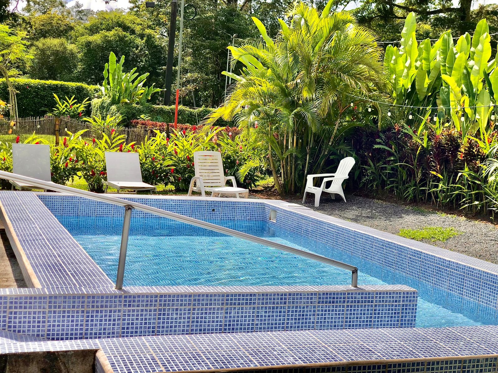 Pool & Volcano View